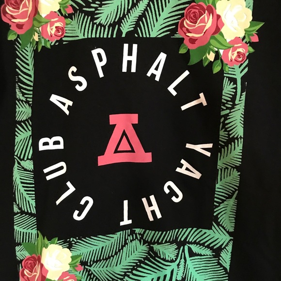 Asphalt tee - Picture 2 of 3